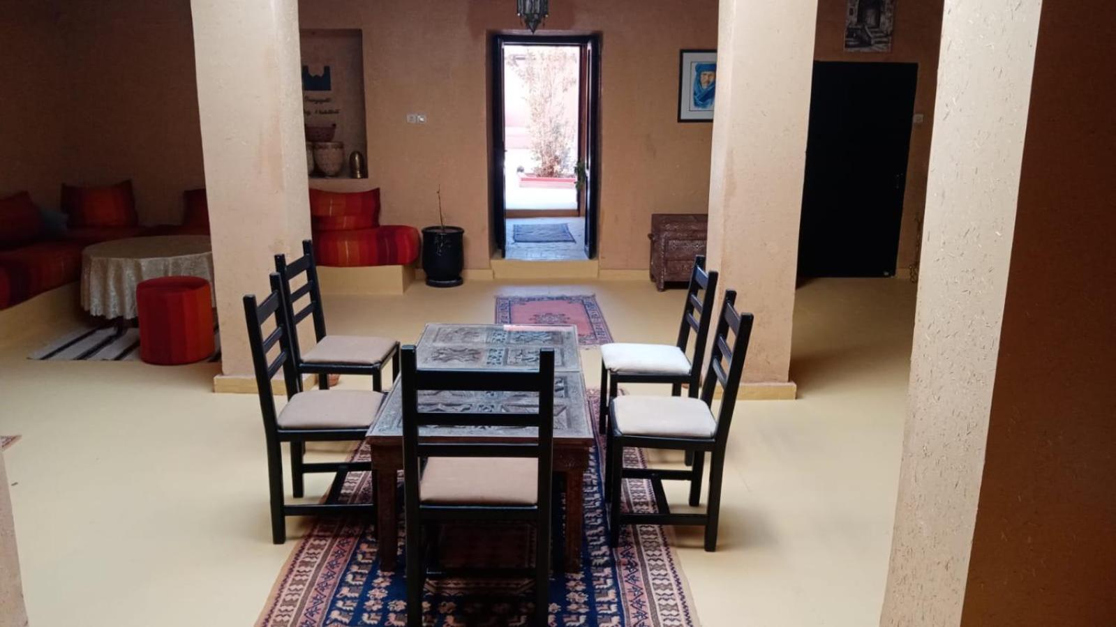 Gite D'Etape Nomade Tajda Ngoại thất bức ảnh