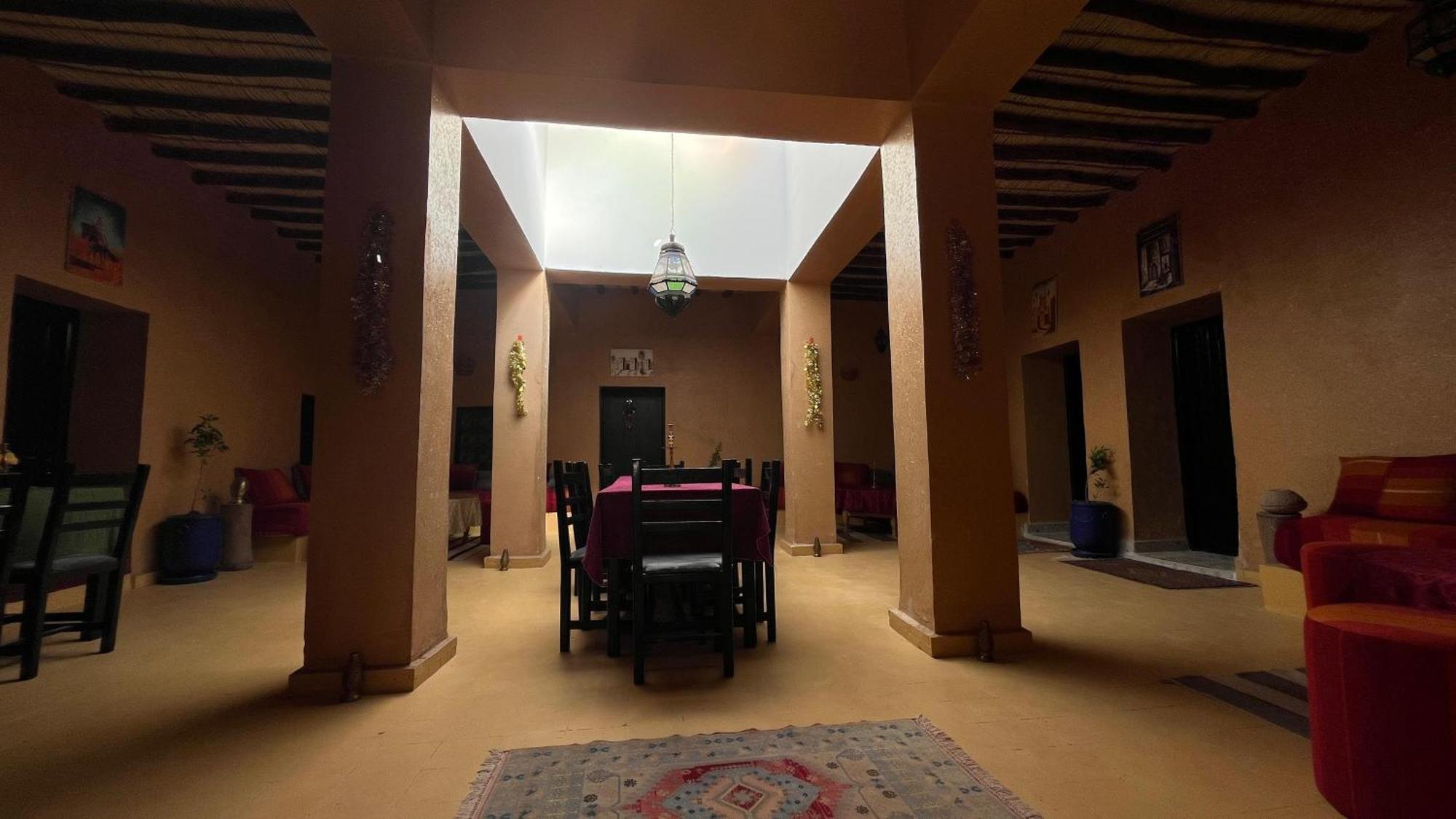 Gite D'Etape Nomade Tajda Ngoại thất bức ảnh
