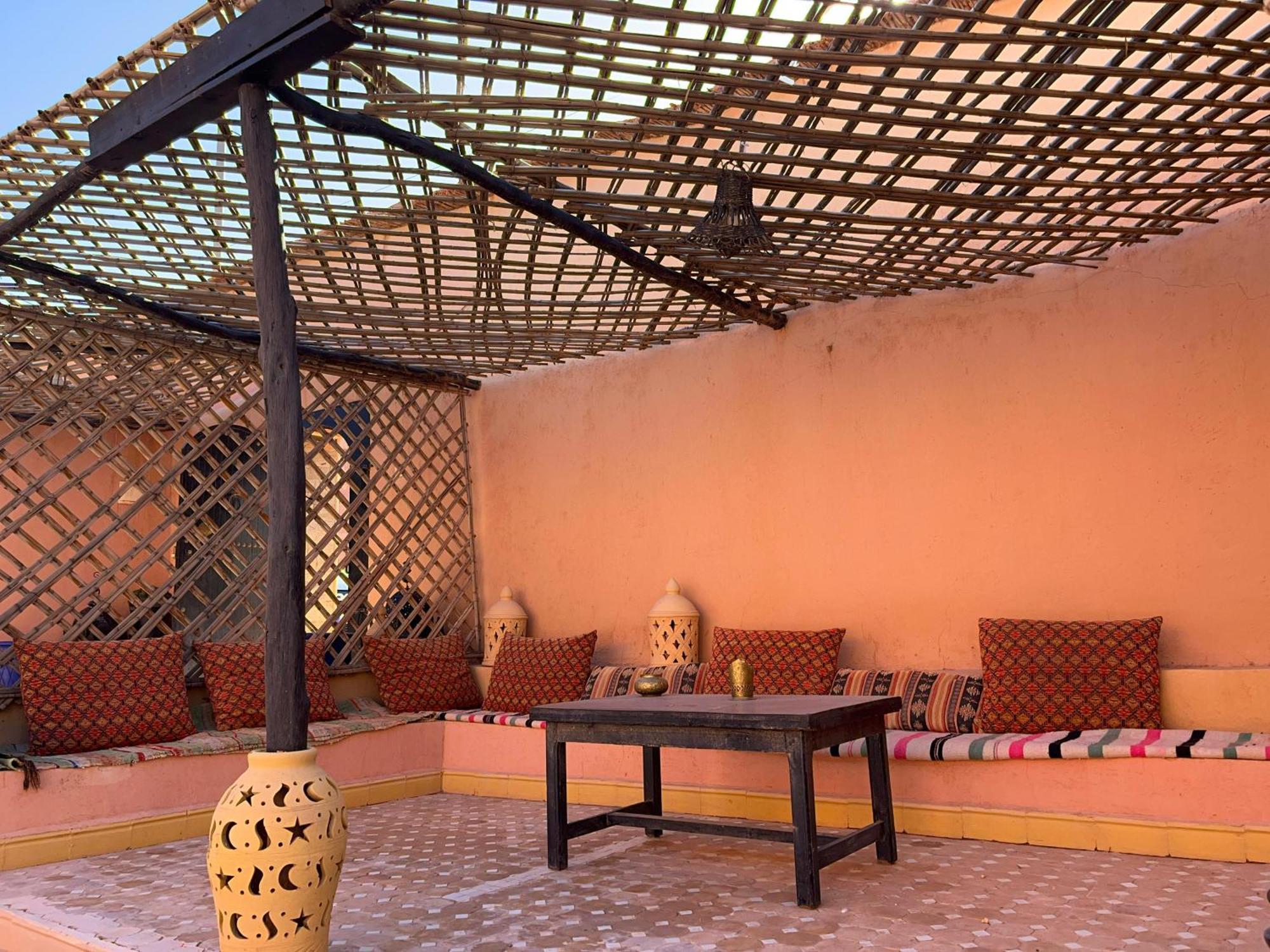 Gite D'Etape Nomade Tajda Ngoại thất bức ảnh