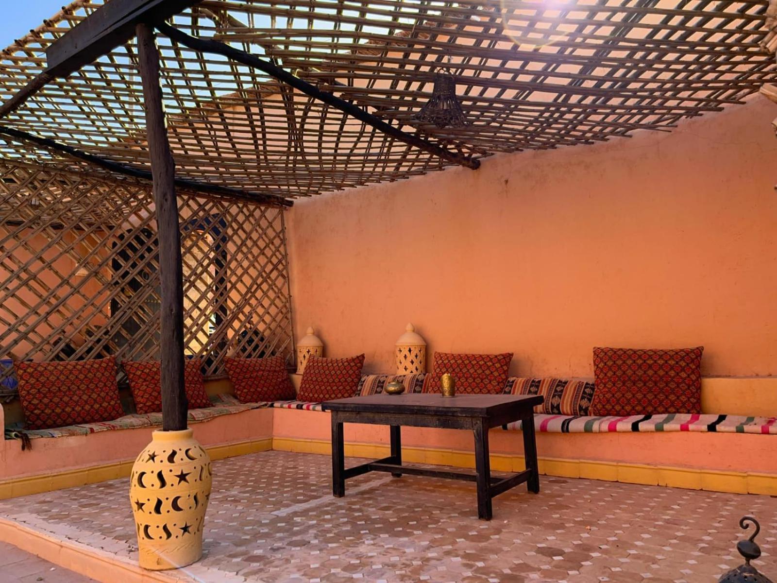 Gite D'Etape Nomade Tajda Ngoại thất bức ảnh